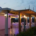 Water Side & 5*