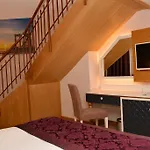Water Side & Θέρετρο Manavgat