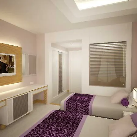 Water Side & מנבגט