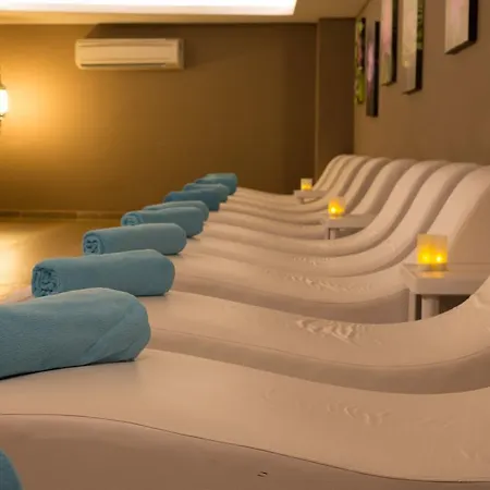 Water Side & אתר נופש 5*