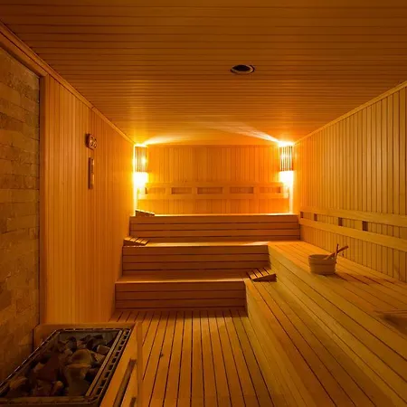 Water Side & אתר נופש 5*