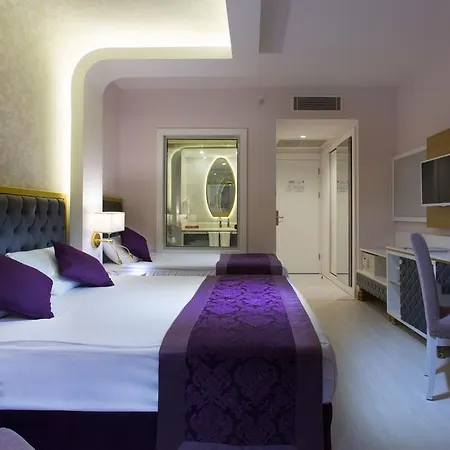 Water Side & 5* מנבגט