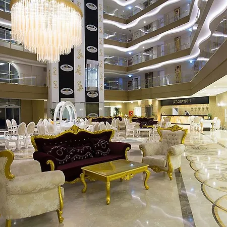 Water Side & Курортний комплекс 5*
