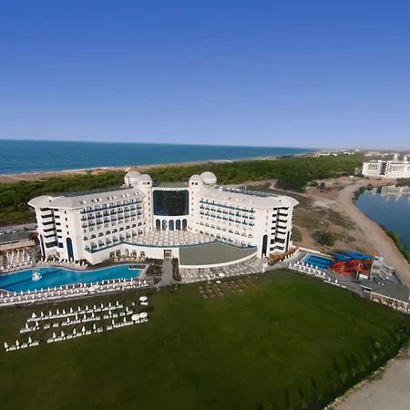 Курортний комплекс Water Side &