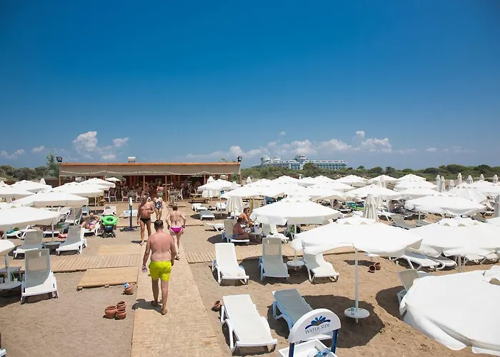 Water Side & Resort 5*