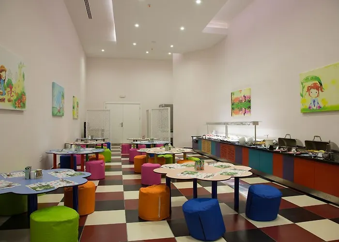 Water Side & Resort 5*