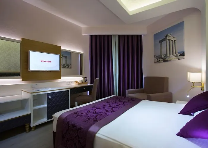 Water Side & Feriested Manavgat