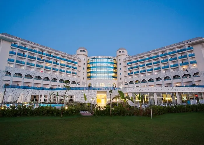 Water Side & 5* Manavgat