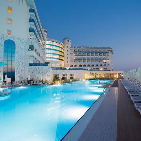 Water Side & 5* 马纳夫加特