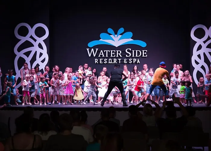 Water Side & 度假村 马纳夫加特