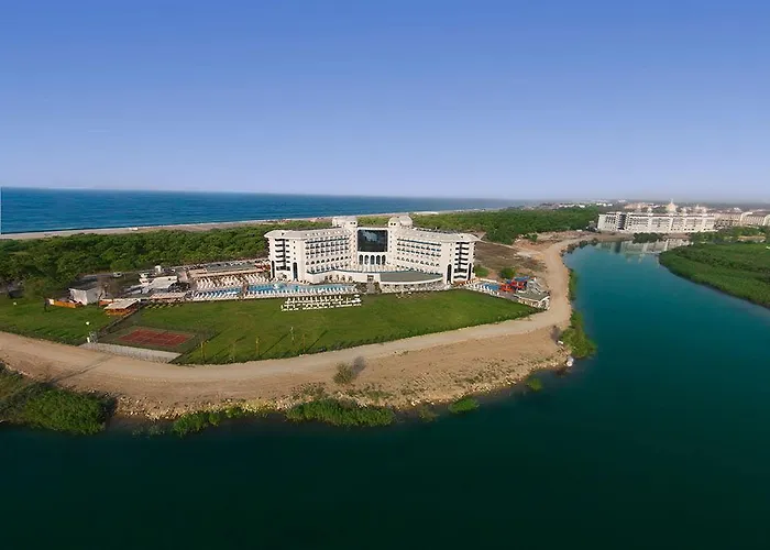 Water Side & Manavgat