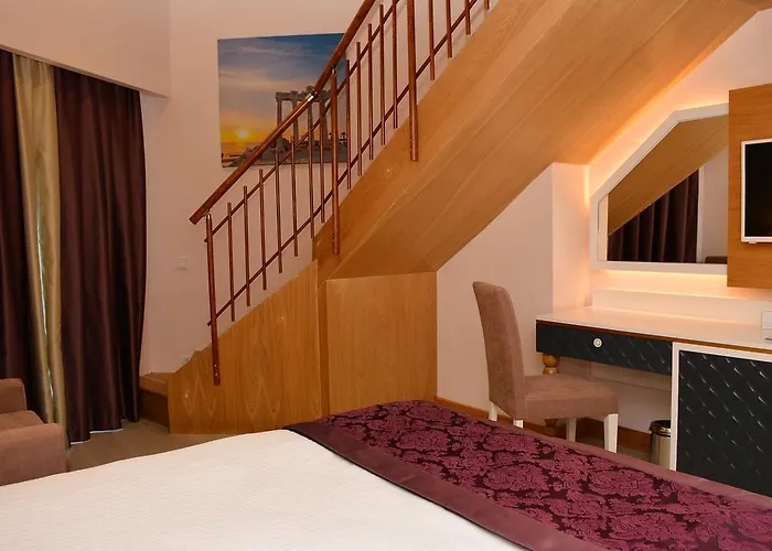 Water Side & 5* Manavgat