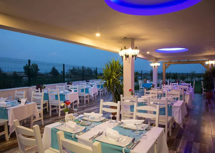 Water Side & Θέρετρο 5*